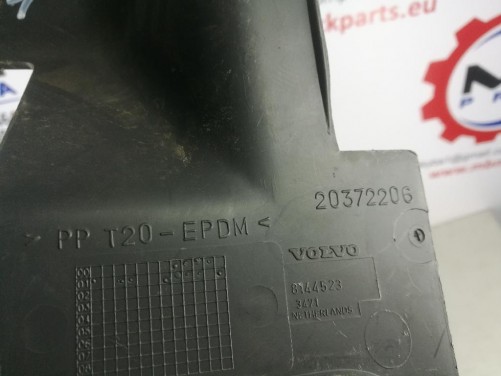 Panelės apdaila prie pedalų