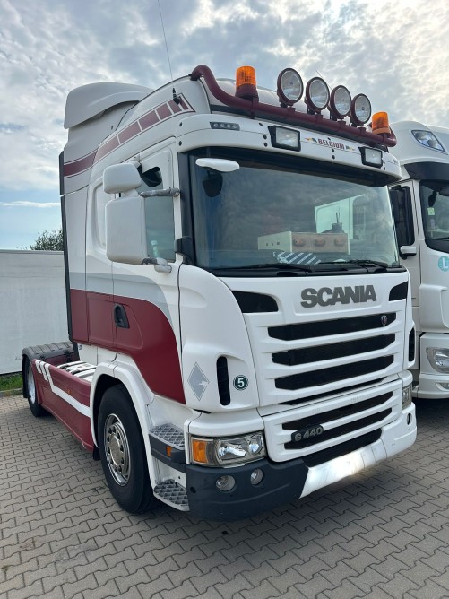 SCANIA