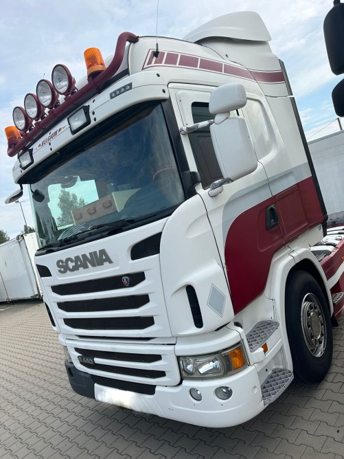 SCANIA