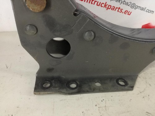 Kronšteinas kuro bako su juosta